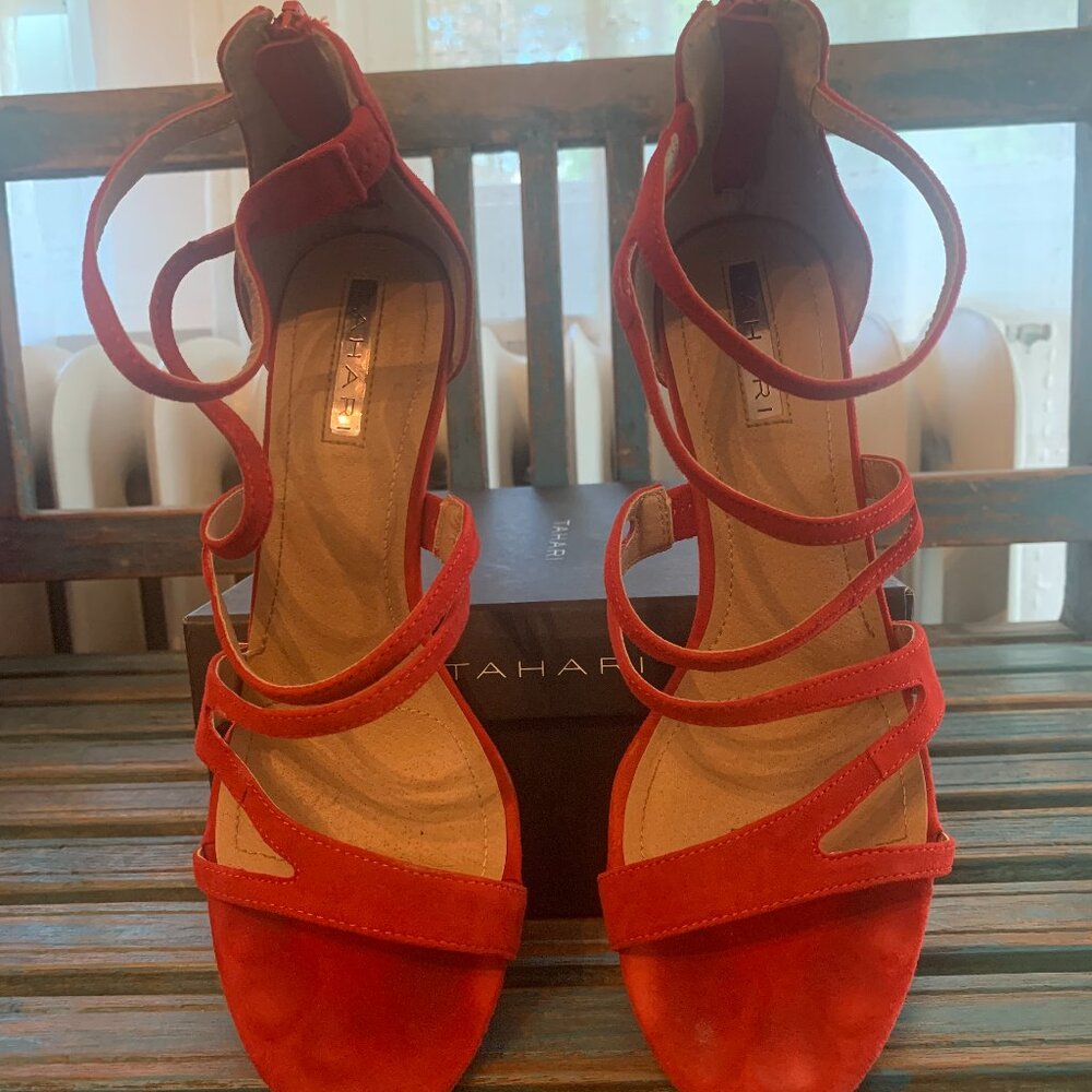 Tahari ~ Red Suede Dress Shoes With Back Zipper Size 8